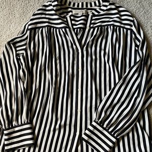 Black and White Loft Blouse